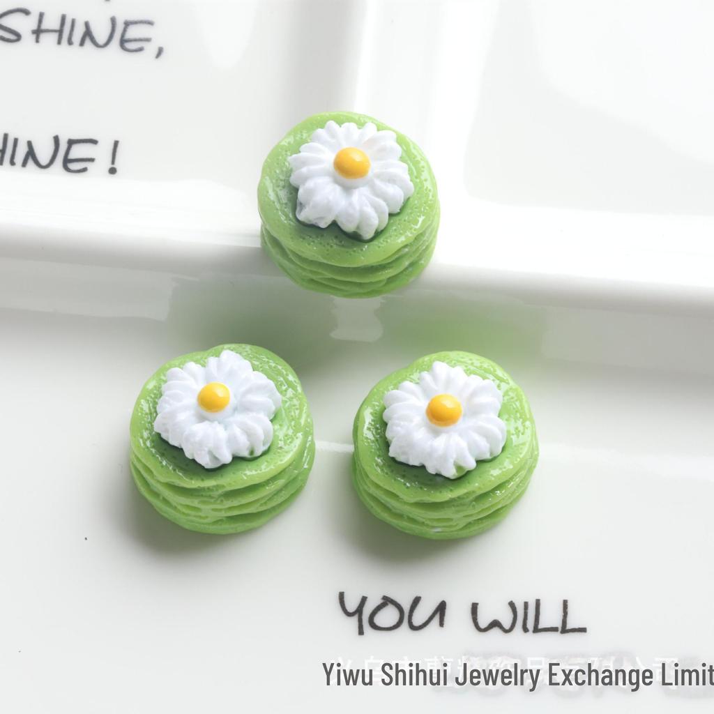 Realistic Rose Cake Food Play Cream Glue Mobile Phone Case Keychain Pendant Resin Jewelry Accessories