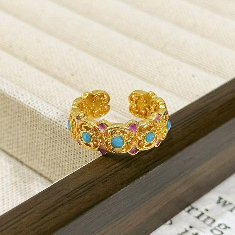 Classical Hollow Flower Vine Pigeon Open Ring Medieval Vintage Temperament Color Treasure Personality Ring