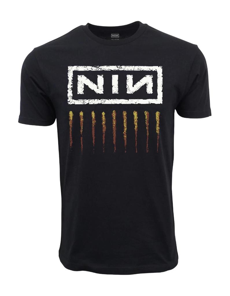 ЧЕРНАЯ ФУТБОЛКА С ГРАФИКОЙ NINE INCH NAILS