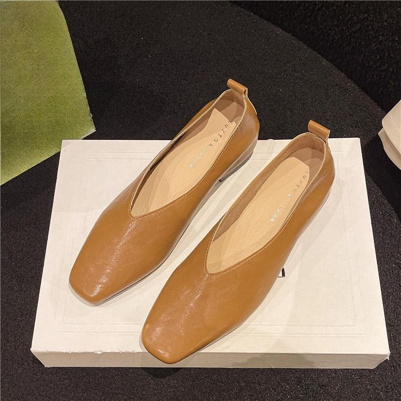 Fashion 2025 New Shoes for Women Retro Ladies Flats Slip On Shoes Loafers Square Toe Shallow Mouth Women Casual Footwear Lightweight