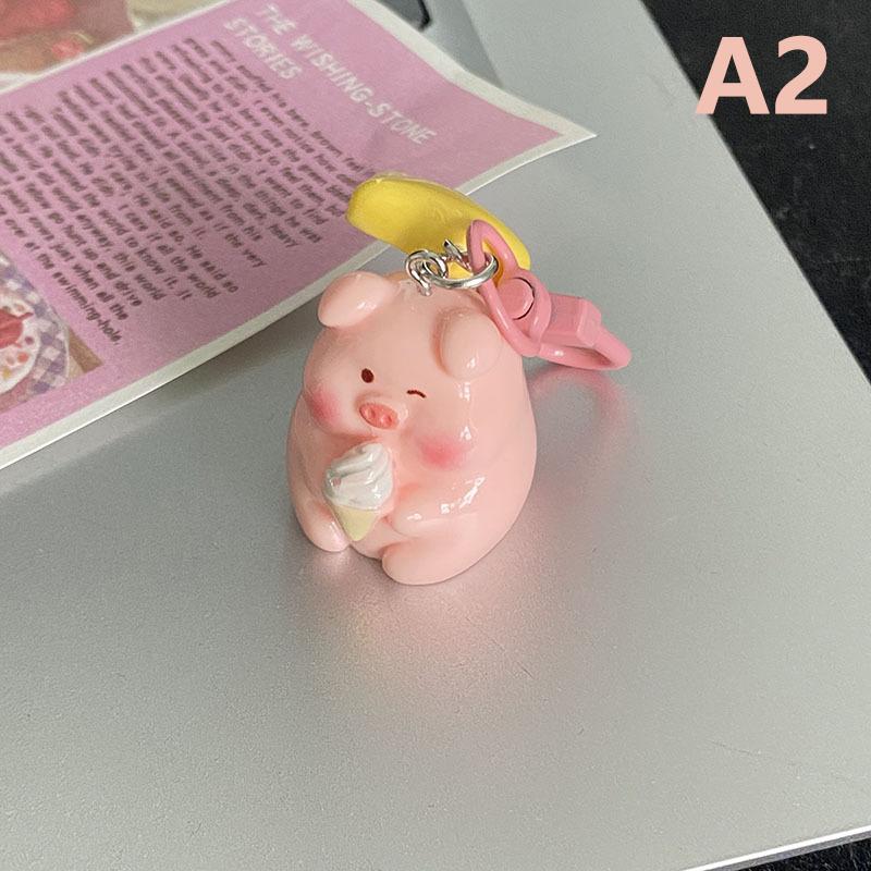 3D Pig Keychain Pendant Cute Cartoon Resin Charm Keyrings Personalized Hangings Keychain For Girls And Students