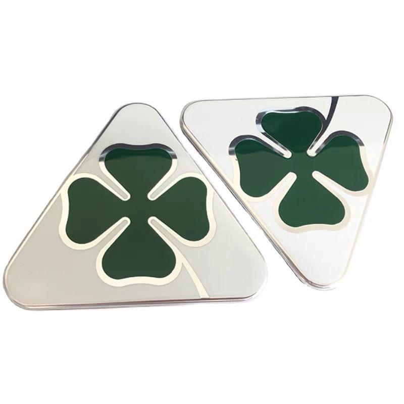 For Alfa Romeo carbon fiber Four-leaf clover decorative sticker fender side sticker