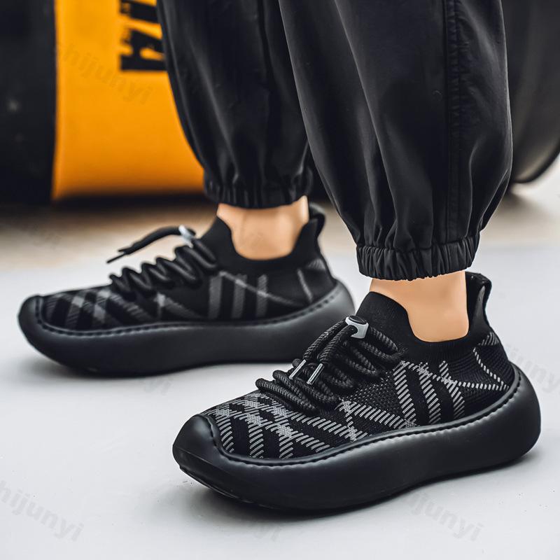 Модные Мужские Кроссовки с Дизайном Fly Weave Весенние Новые Повседневные Спортивные Обувь Удобные Универсальные На Толстой Подошве Увеличивающие Рост Модные Кроссовки