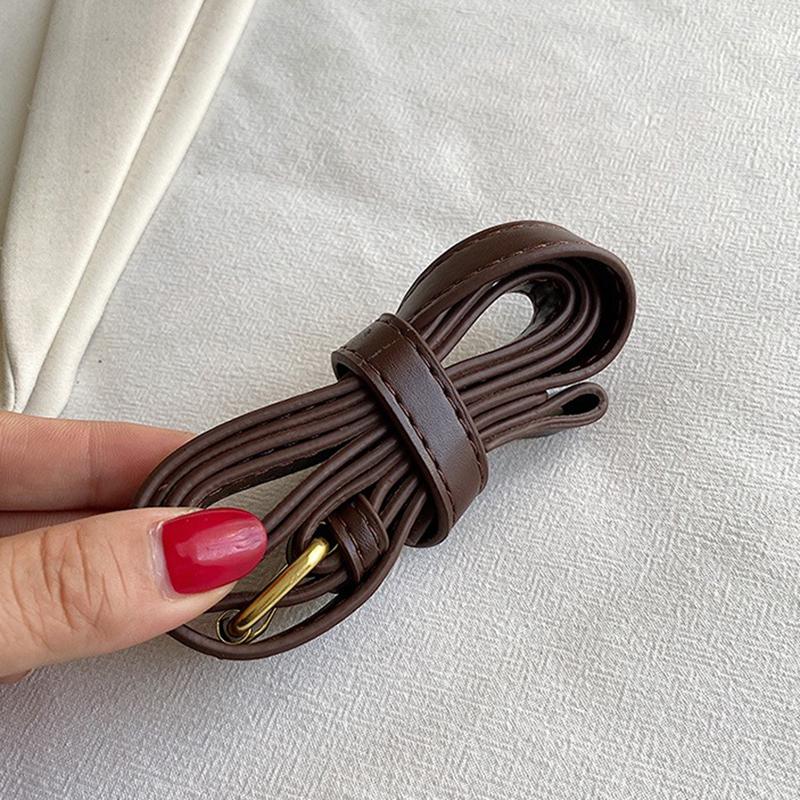 2024 Новая маленькая нишевая сумка под мышками, простая и модная сумка-багет, высококачественная ретро-сумка через плечо на одно плечо