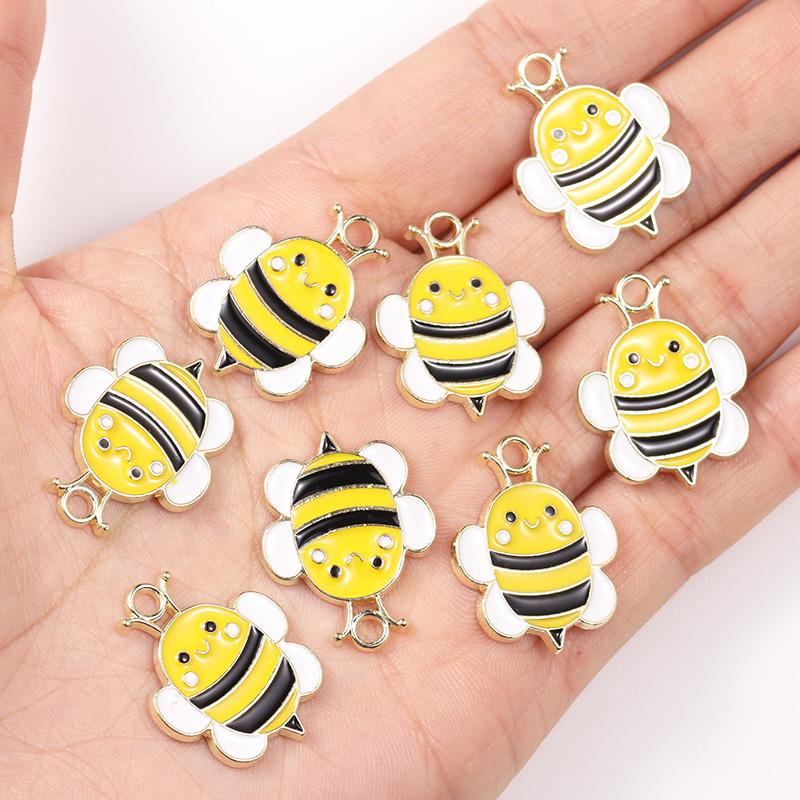 10Pcs 22*17mm Gold Colour Alloy Enamel Bee Pendant Oil Dripping Animal Charms for Jewelry Making DIY Necklace Earrings Accessory