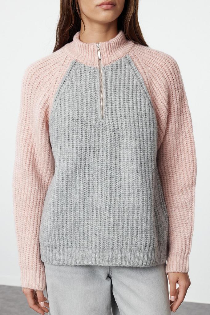 Women's Fashion Stylish Sweater Black Color Block Zippered Knitwear Sweater