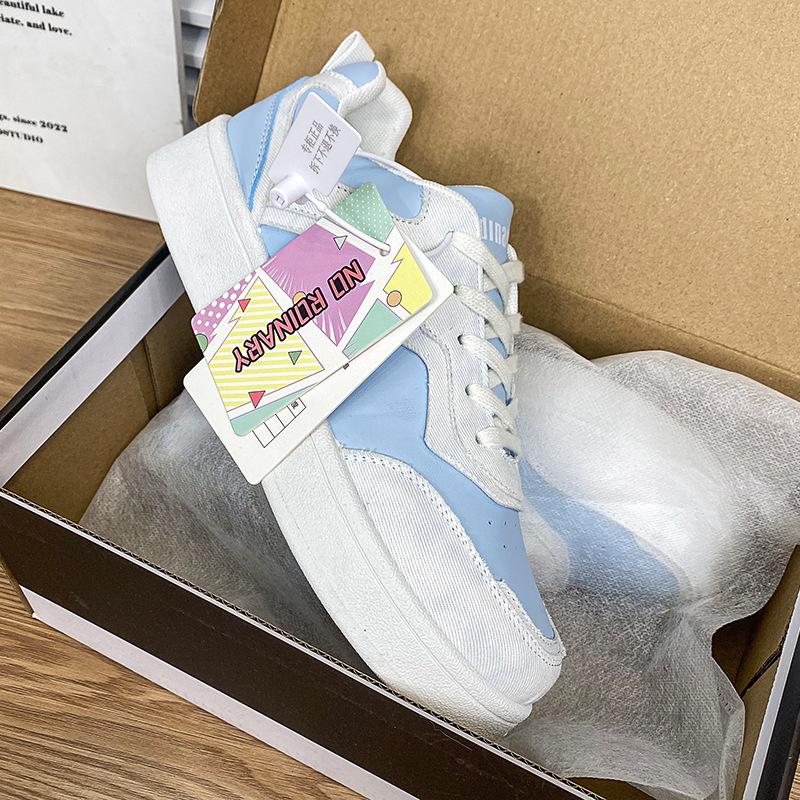 Niche Women's New Versatile Autumn Breathable Retro Casual Board Shoes White Shoes Tide