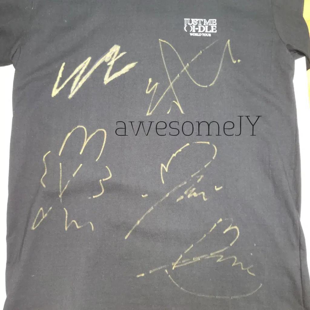 Футболка с автографом группы I-DLE Б/У