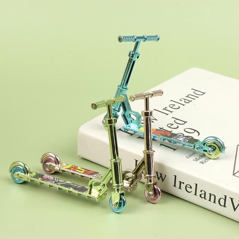 Mini Scooter Child Educational Toy Finger Scooter Bike Skateboard Fingerboard