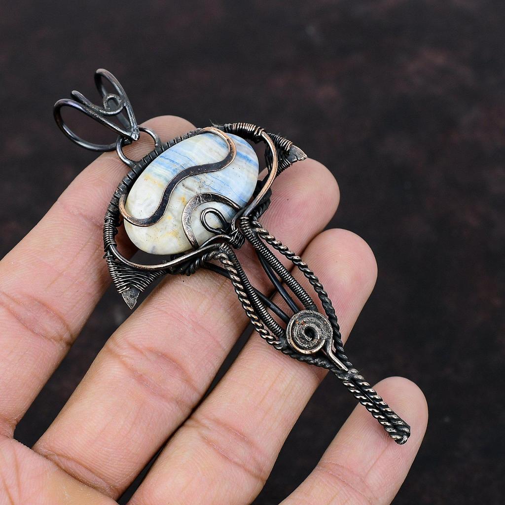 Голубой шеелитовый кулон, обернутый медной проволокой, красивое медное украшение, кулон с настоящим драгоценным камнем, ручная работа, обернутая проволокой, подарок для мамы