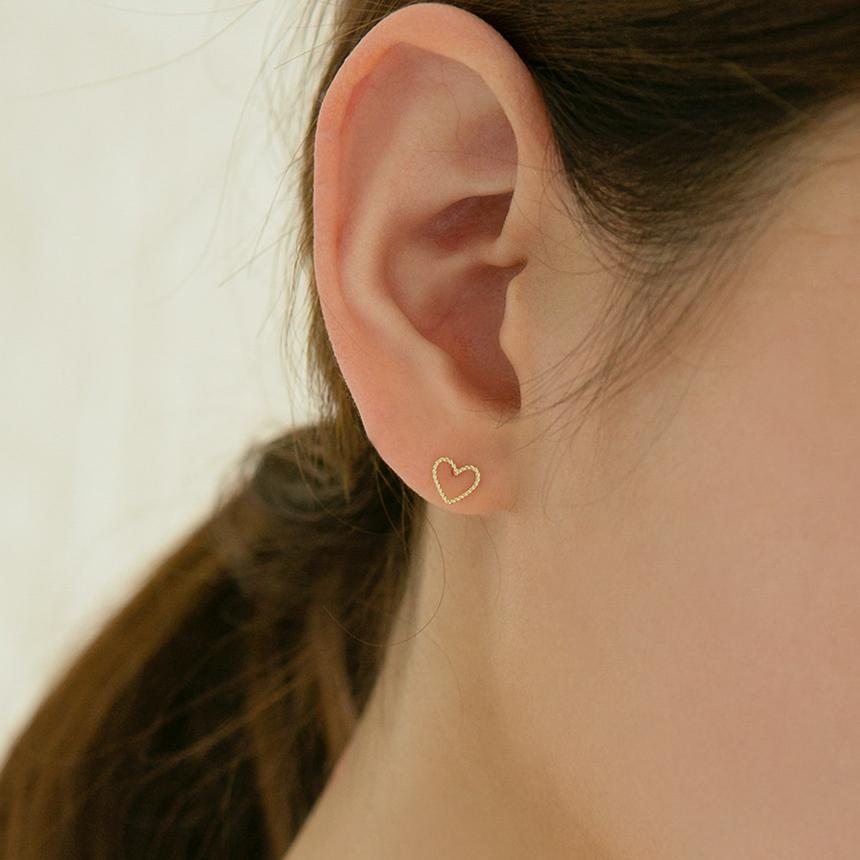 Серьги Lunne из 14-каратного золота в виде точки, линии и сердца (14-каратное золото) #Es16