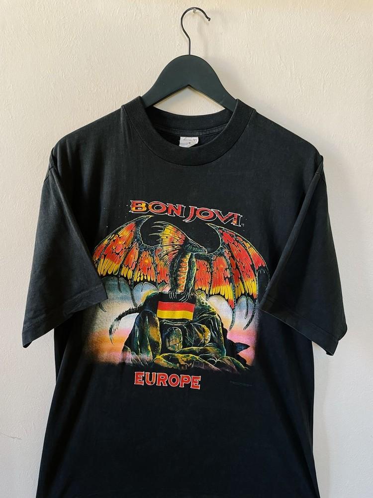 Vintage 1995 Bon Jovi Tour Germany Dragon Black Unisex Tshirt Classic WA1233 Unisex T-Shirt