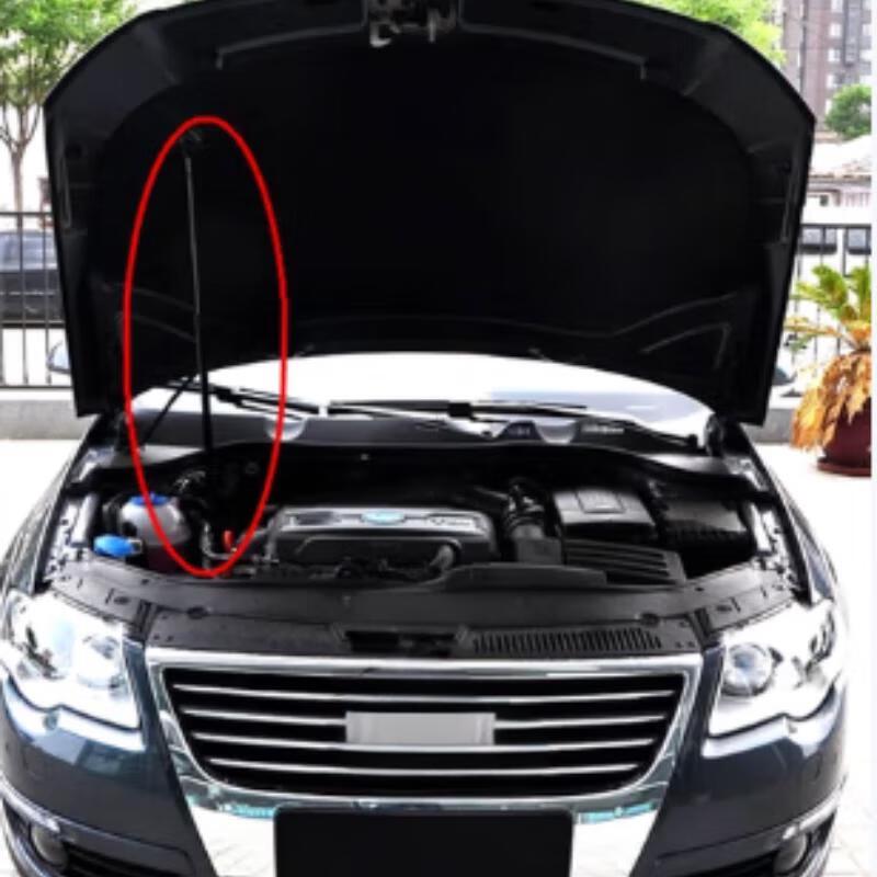 Газовый упор капота автомобиля