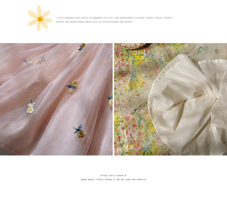 Девочкин тюлевое платье с цветочной вышивкой: Летний стиль с пышными рукавами и юбкой из сетчатой пряжи