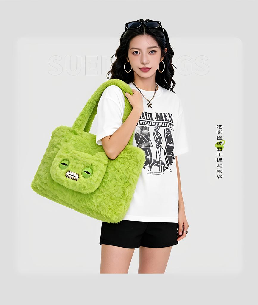 Mr Buttons Screech Black Monster Crossbody Bag Ugly Cute Doll Shoulder Bag Street Fashion Casual Wear Collectible Gift