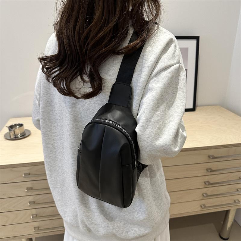 Popular Bags Women'S Bags Wide Shoulder Straps Simple Breast Bags Women'S Bags Shoulder Bags Niche Versatile Messenger Bags