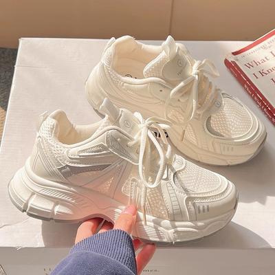 Кроссовки на толстой подошве для девочки 2025 новая летняя дышащая сетка белые туфли повседневная спортивная супер огонь обувь не устают