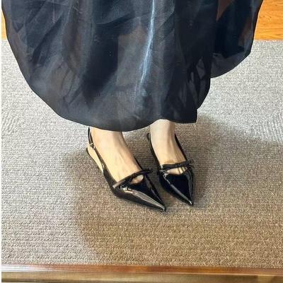 Туфли-лодочки на среднем каблуке с острым носком на тонком каблуке на высоком каблуке одинарные туфли 2025 весна и лето новая темпераментная универсальная сумка с пустой носочной частью сандалии