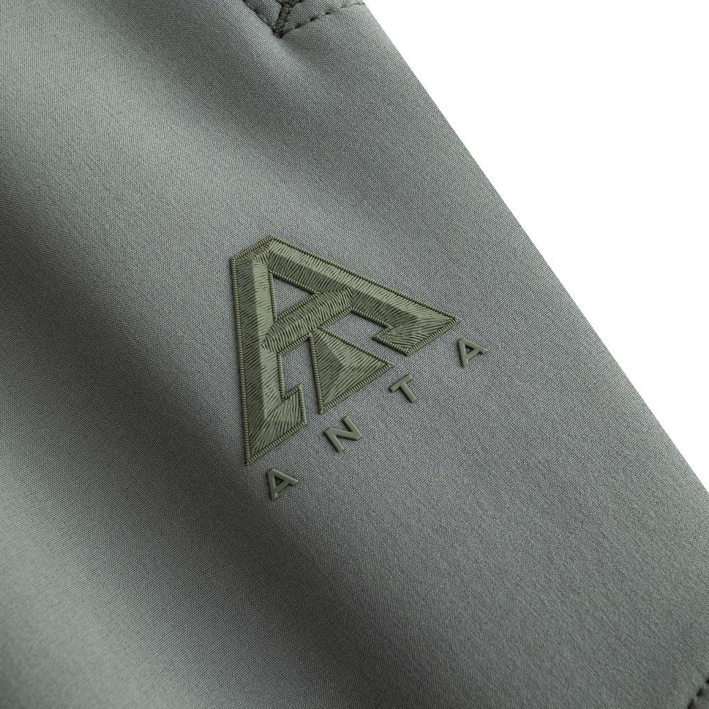 Anta На открытом воздухе 2025 Зима Мужские тканые спортивные длинные брюки Повседневные брюки Мужские низы Светло-зеленый 952546503-3