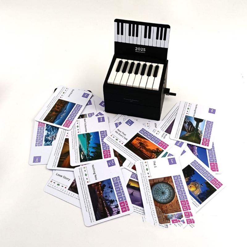 Настольный календарь на 2025 год на музыкальную тематику с маленьким пианино и 15 клавишами, пластиковая текстура, для энтузиастов и стильных интерьеров