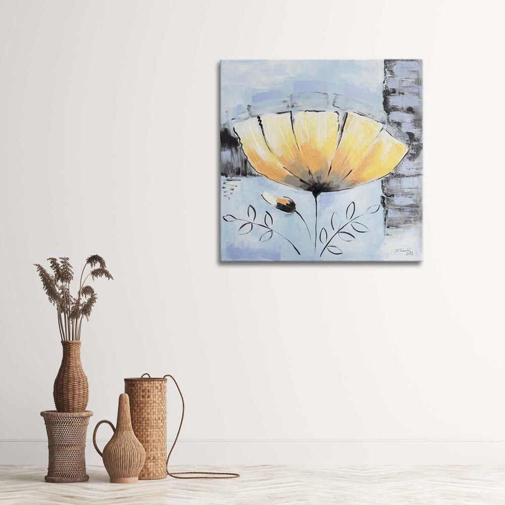 Canvas print, Flower with calyx to the front