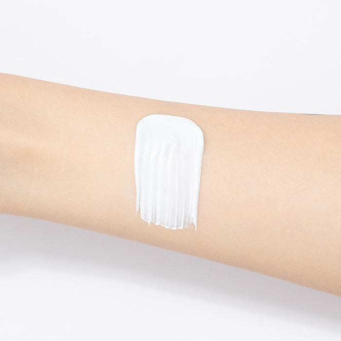 [Farmstay] Солнцезащитный крем для лица с гиалуроновой кислотой Water Tox Tone Up SPF 50+ PA++++ 60г