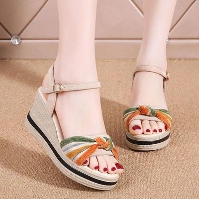 Модные женские сандалии новинки 2024 года бренды танкетка ремешки ортопедические сандалии средний каблук летние римские туфли на платформе пляжные элегантные