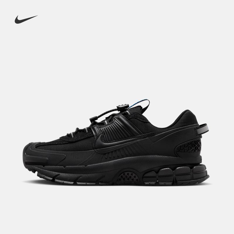 Nike Легкие женские зимние спортивные кроссовки для улицы - NIKE VOMERO ROAM HQ2181
