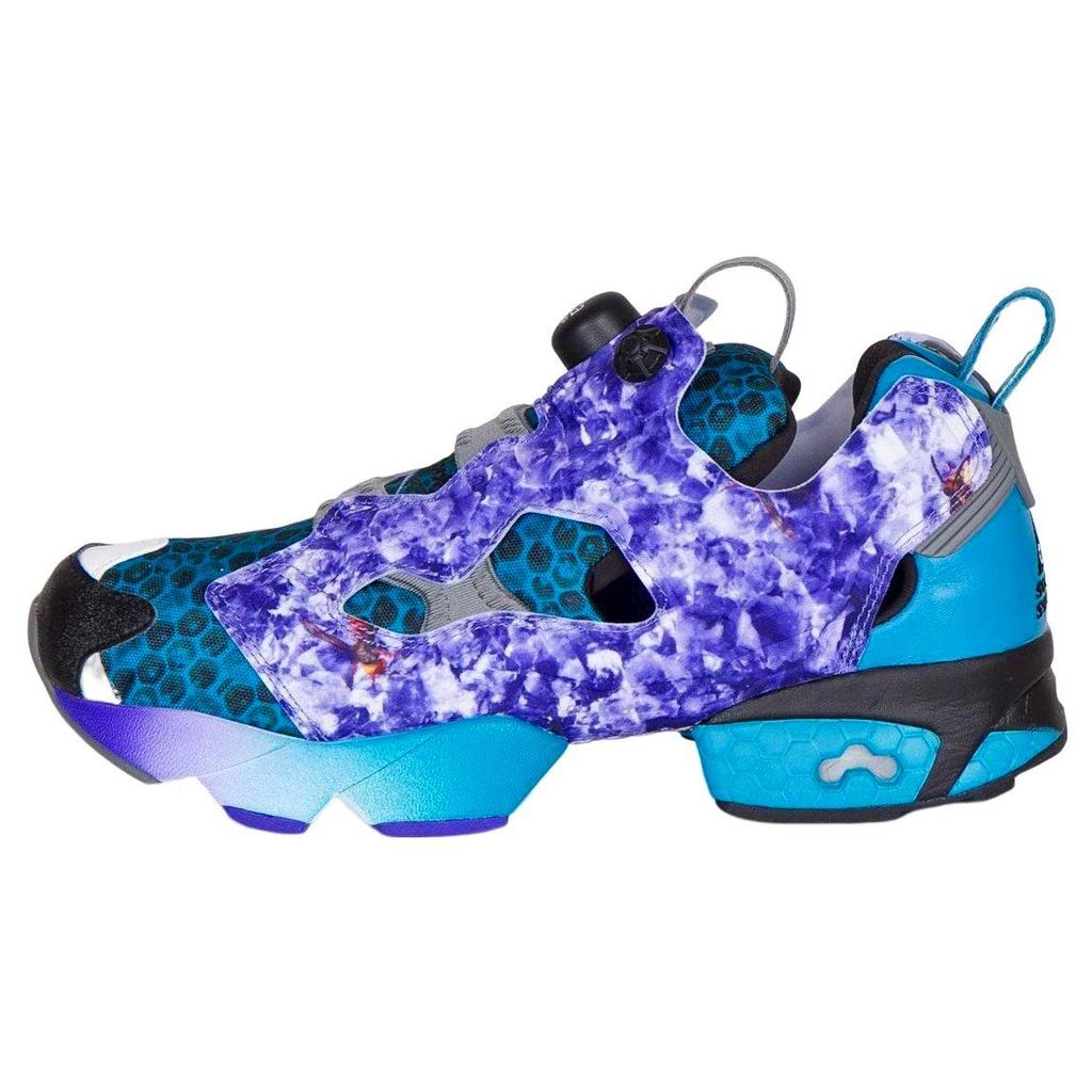 InstaPump Fury Reebok Og Social Status V61540
