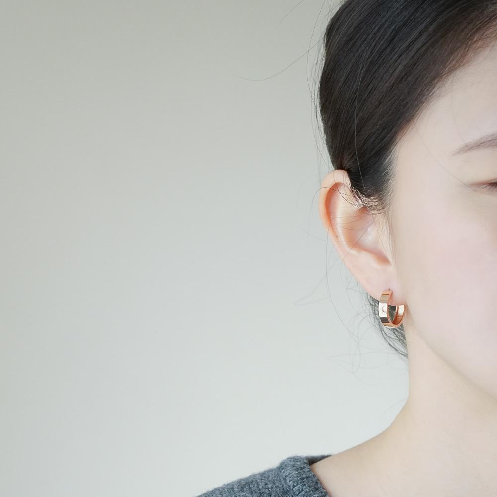 Alleun 14K 18K Flat One-Touch Ring Gold Mini Daily Earrings (Type A)