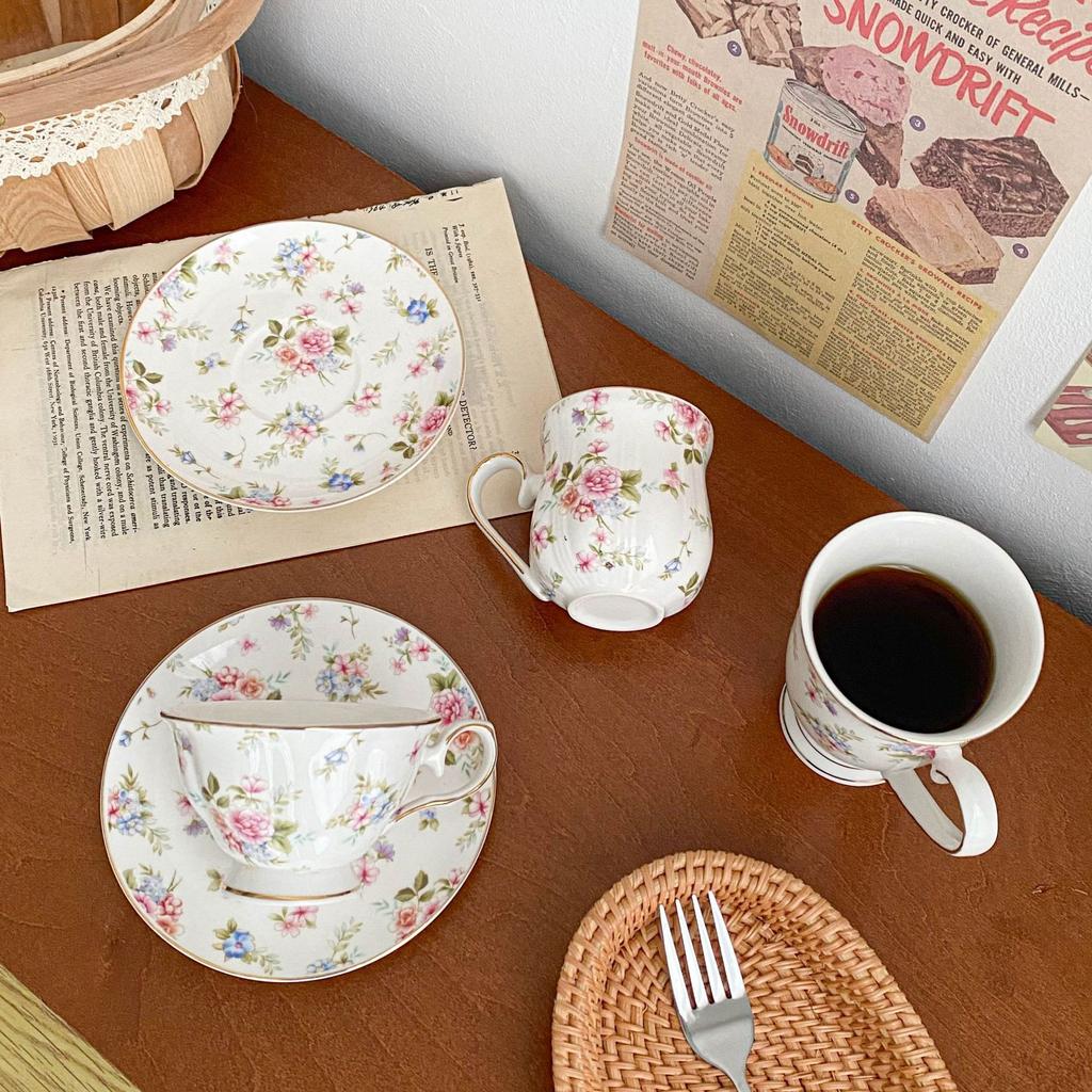 Ретро-британский цветочный кофейный набор с чашкой и тарелкой, европейская кружка для послеобеденного чая, легкая роскошная керамическая чашка из Пномпеня