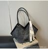 Canvas bag 2025 new fashion popular shoulder handbag casual versatile tote bag large capacity commuter bag