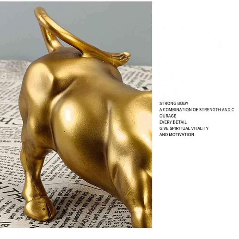 Wall Street Bull Figurine Stock Market Mascot Golden OX Statue Resin Art Crafts Animal Sculpture for Living Room Home Decoration