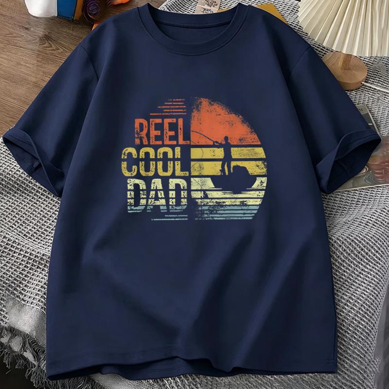 Fishing Dad T‑shirt "Reel Cool Dad" Retro Sunset Fisherman Design Casual Short Sleeve Mens Tee Fathers Day Gift Fishing Tee Top