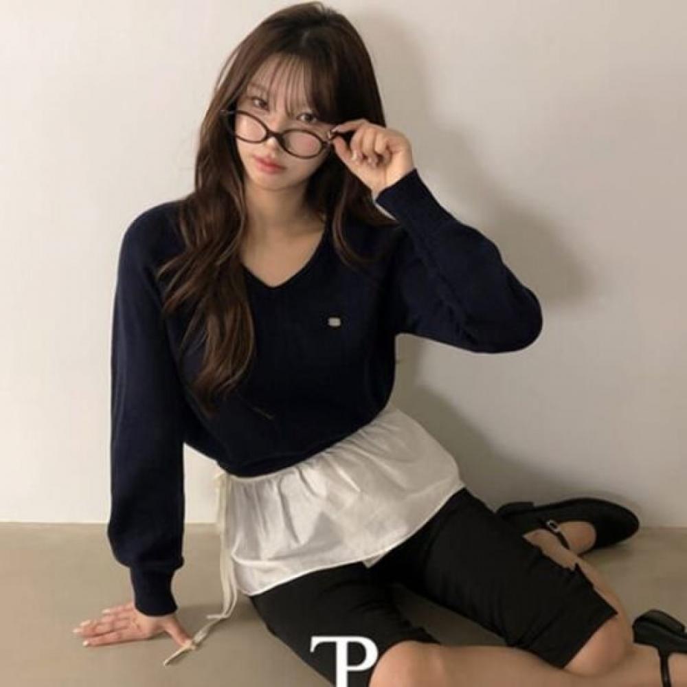 The Pink Randy V Neck Basic Pendant Knit