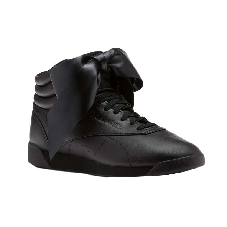 Reebok Freestyle Hi Модные Удобные Высокие Повседневные Кеды для Скейтбординга, Женские Черные CM8904