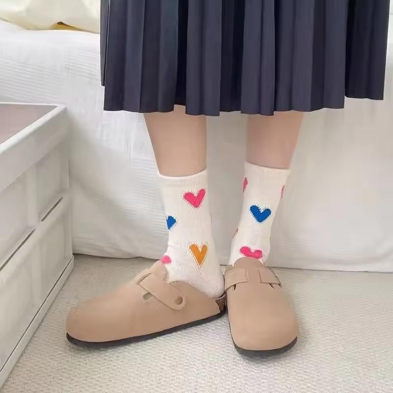 2 Pairs Funny Loving Red Heart Pattern Men Women Crew Socks Street Trend Crew Socks Gift Men Husband Cute Socks Novelty Funky