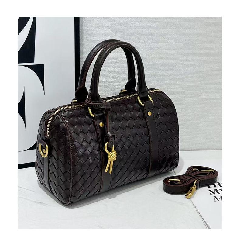 Сумка из плетеной воловьей кожи Diamond, осень/зима 2025 г.: Универсальная сумка для бизнеса, поездок на работу, через плечо и через почтальона