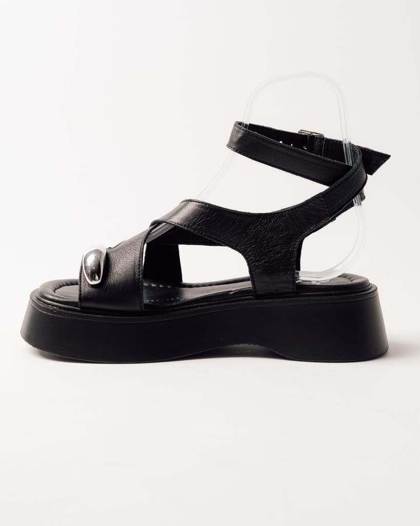 Босоножки на толстой платформе Aquamarin 144 36 черный кожа