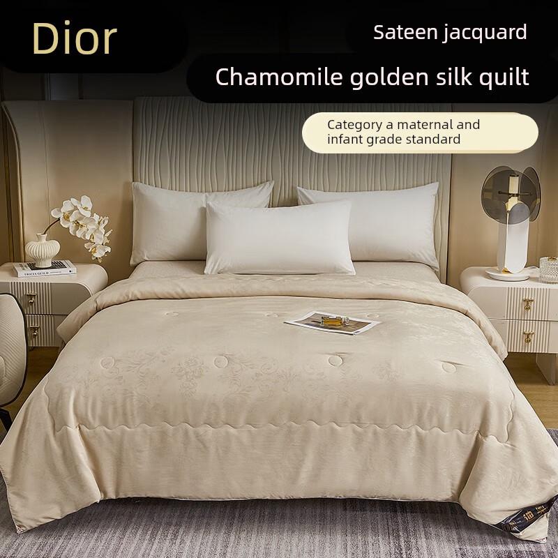 Mling Dior Chamomile Infused Satin Jacquard Mulberry Silk Summer Quilt