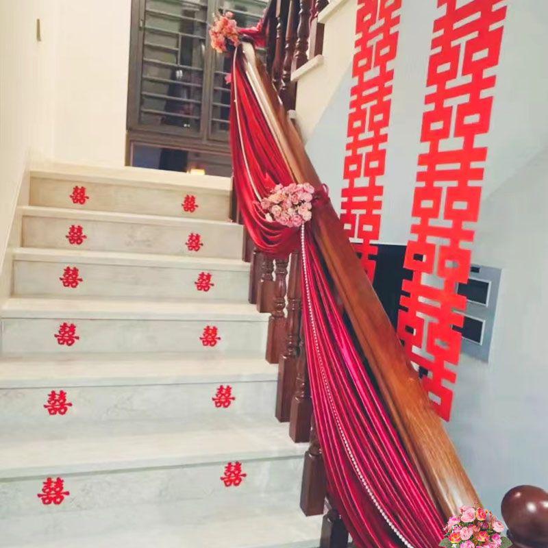 Бордовые свадебные драпировки для лестничных перил с баннерами из цветов для вытягивания