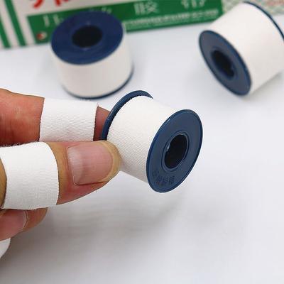 1 рулон кровоостанавливающей клейкой ленты для оказания первой помощи, кровоостанавливающей повязки для экстренной помощи, чувствительной к давлению клейкой ленты, 2 см * 200 см в наличии