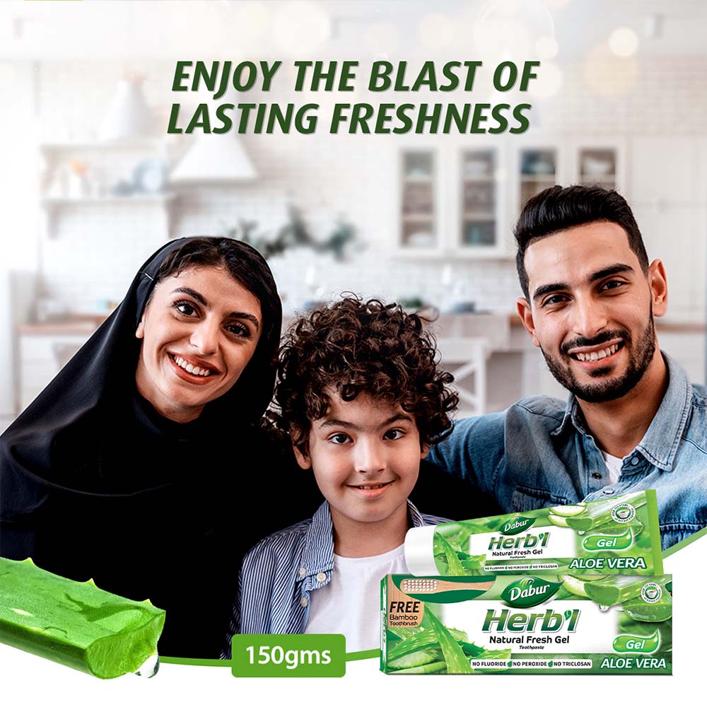 Natural Fresh Toothpaste Gel 150g + FREE Toothbrush Dabur HERB'l Aloe Vera