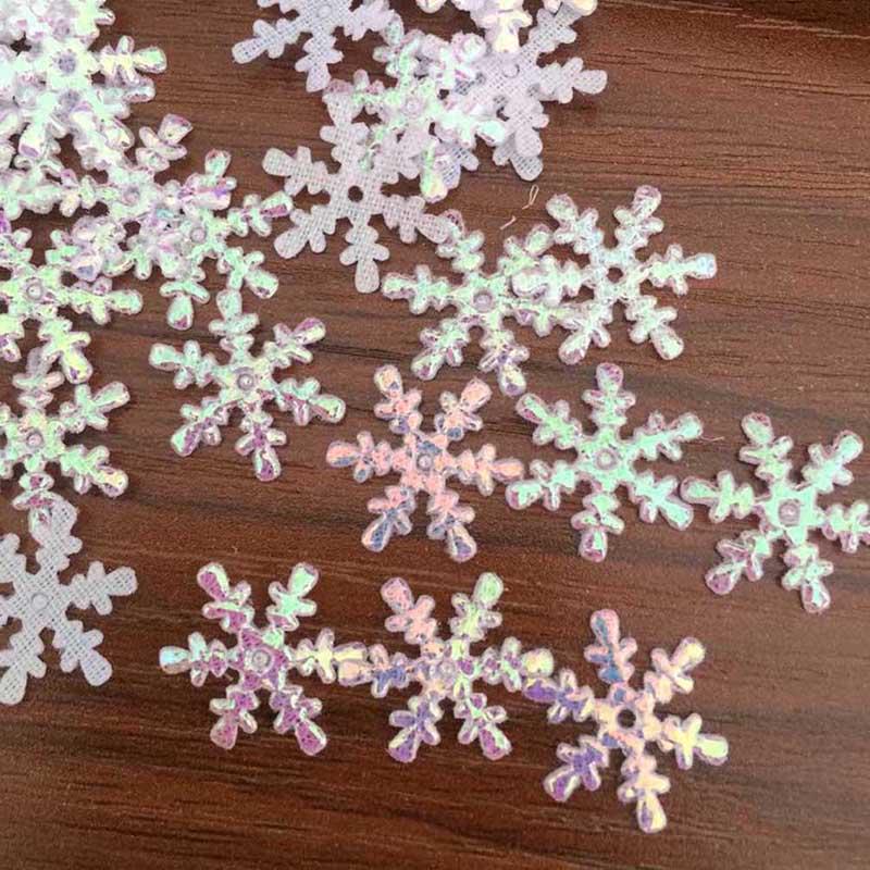 Mini Christmas Snowflakes Confetti Xmas Tree Ornaments Winter Home Party Decorations Festive Holiday Creative Decor Supplies