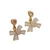 Korean version of fashion pearl bow love earrings women, sweet new silver needle heart stud earrings ear jewelry E8181