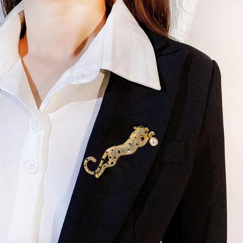 Ретро Золотая Брошь Леопард: Трендовая, Длинная, Преувеличенная Брошь для Мужской и Женской Одежды