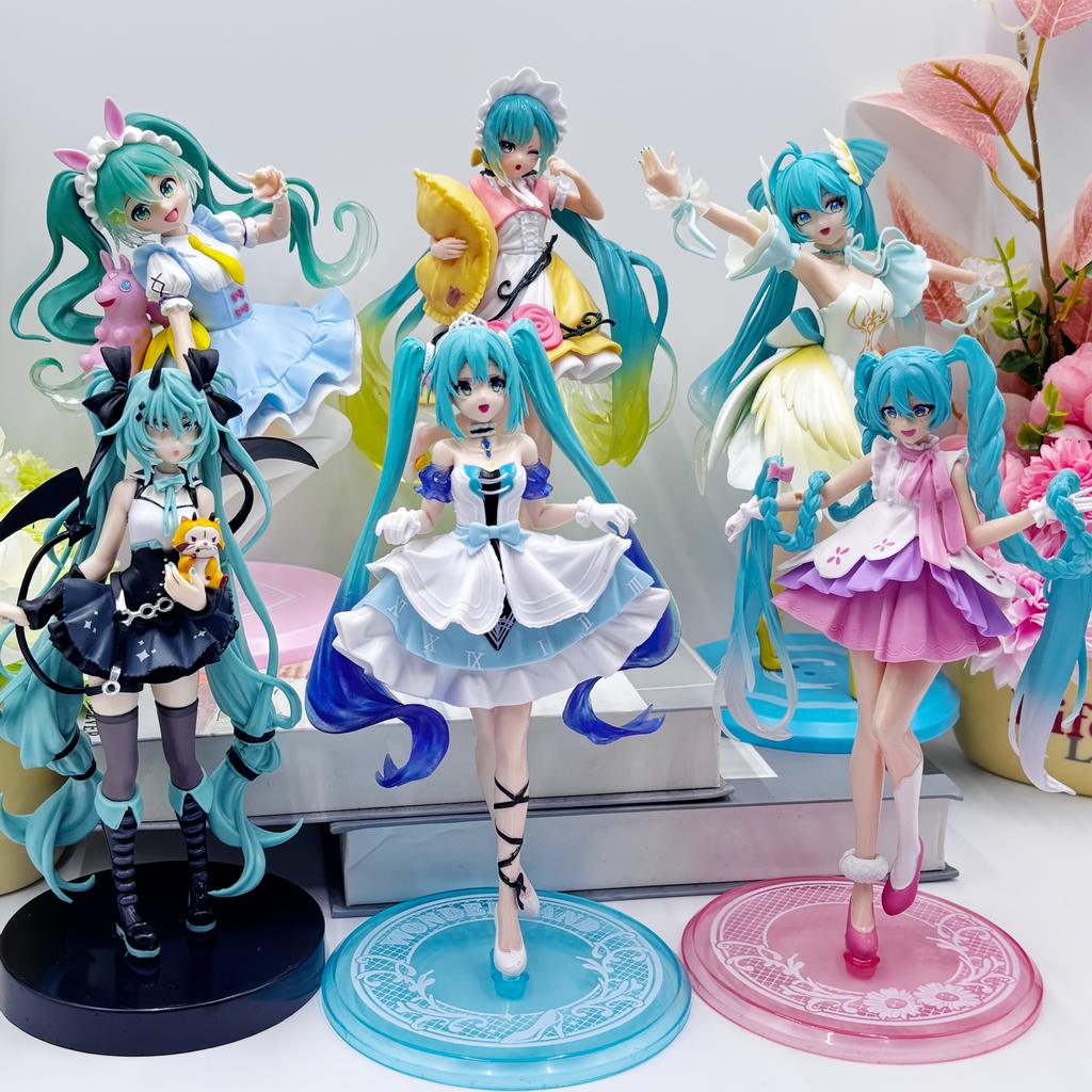 Hatsune Miki Anime Character Kawaii Pvc Model Standing and Sitting Doll Action Doll Collection Decorations Christmas Toys Gifts