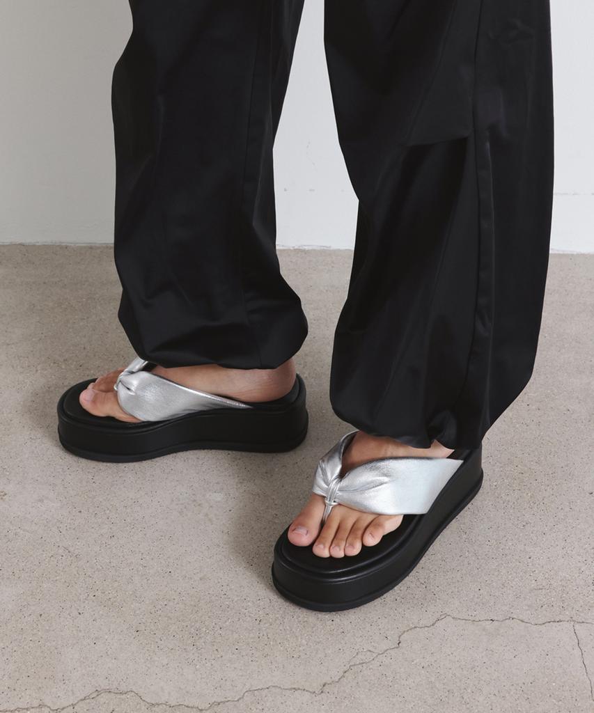 Twvp Wide Pillow Platform W-Pillow Platform Sandals Silver