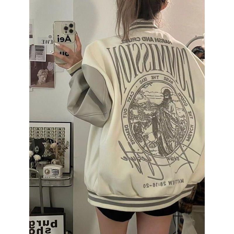 Бейсбольная куртка для женщин