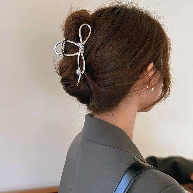 2023 New Metal Hair Claw Clip Korean Geometric Moon Star Hair Crab Clips Hairpins For Women Hair Jewelry Accessories Headwear